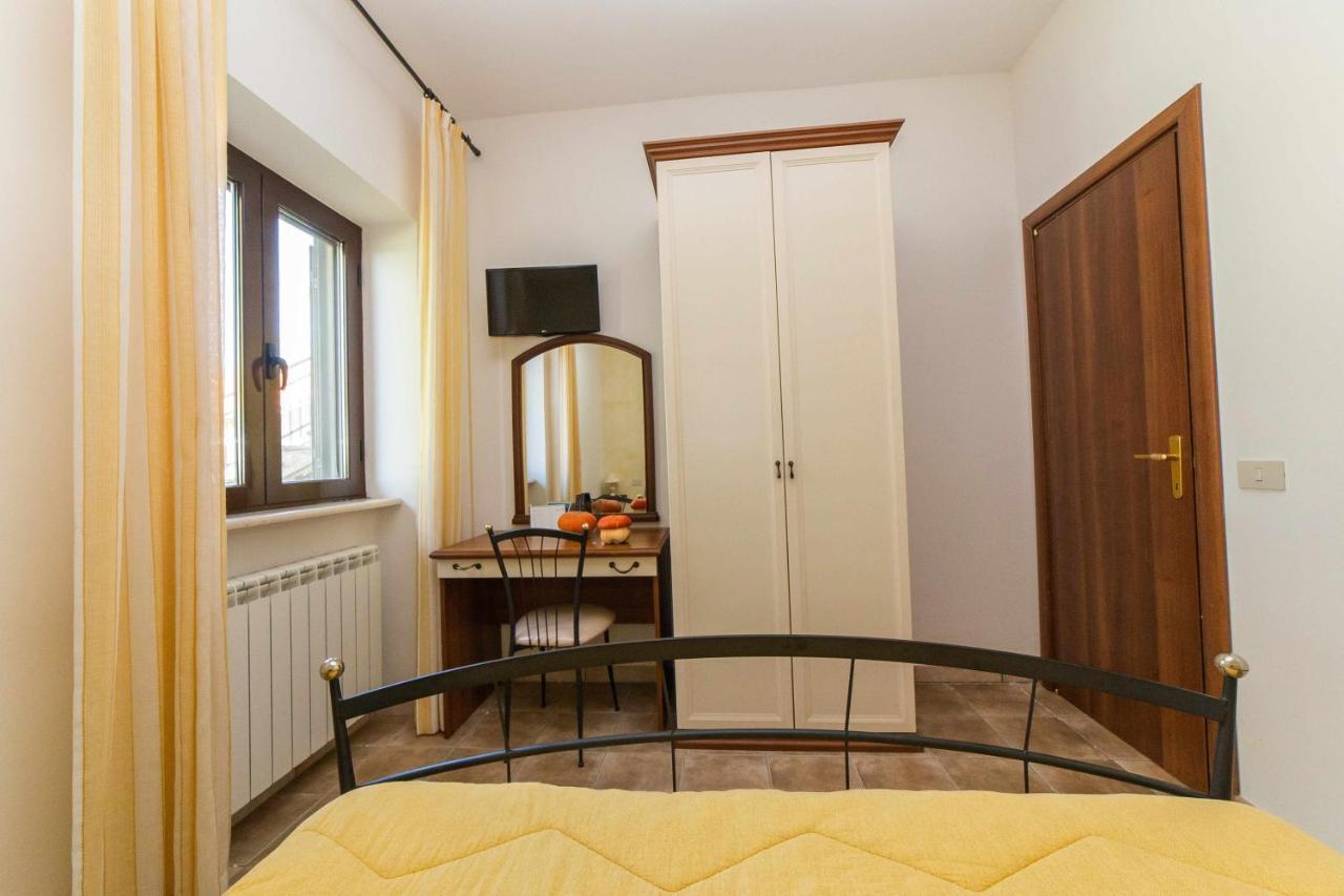 Agriturismo Bella Cima مونتيفياسكون المظهر الخارجي الصورة